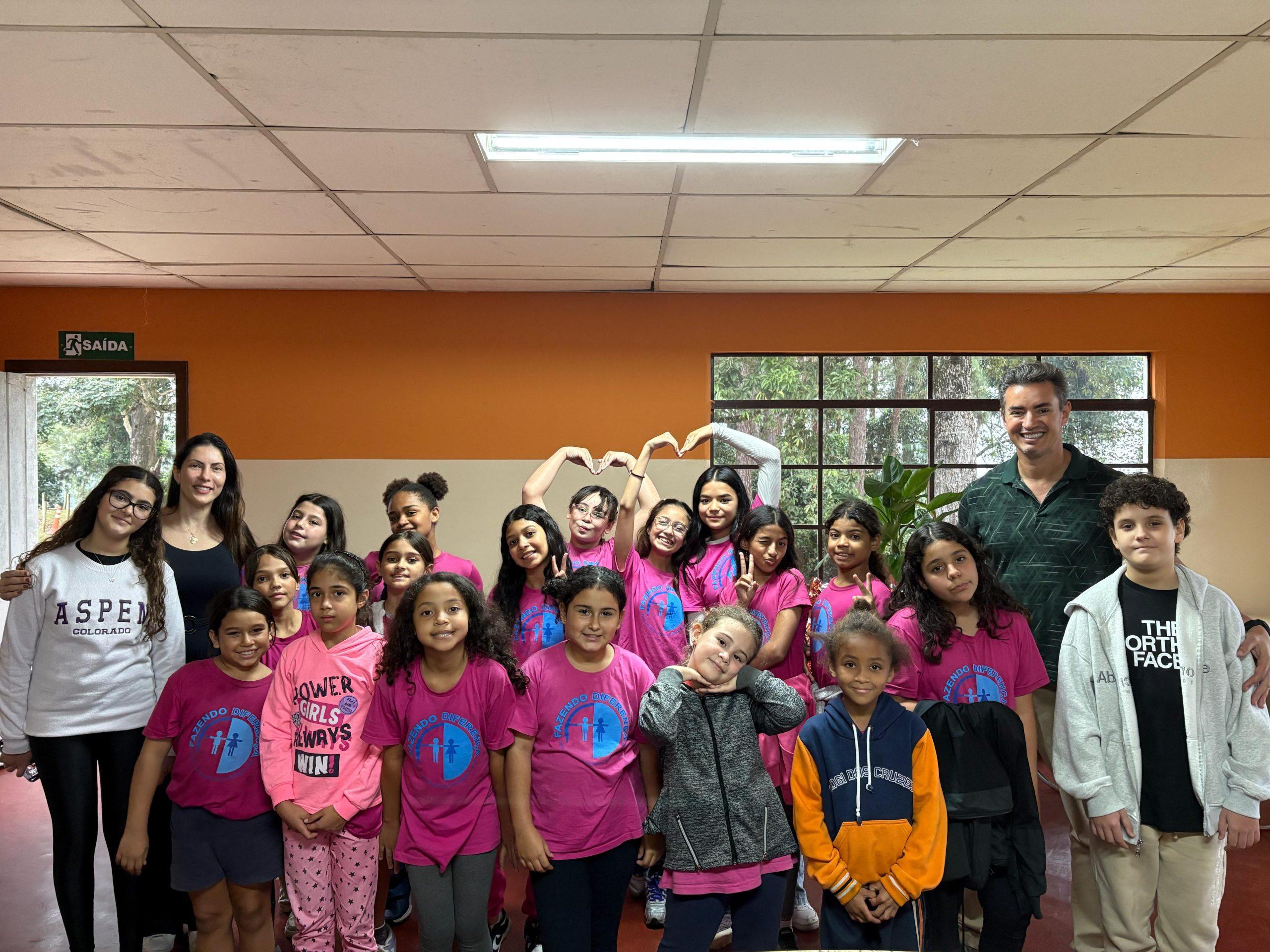 274d846c-1c63-49f3-8923-502732d8be60